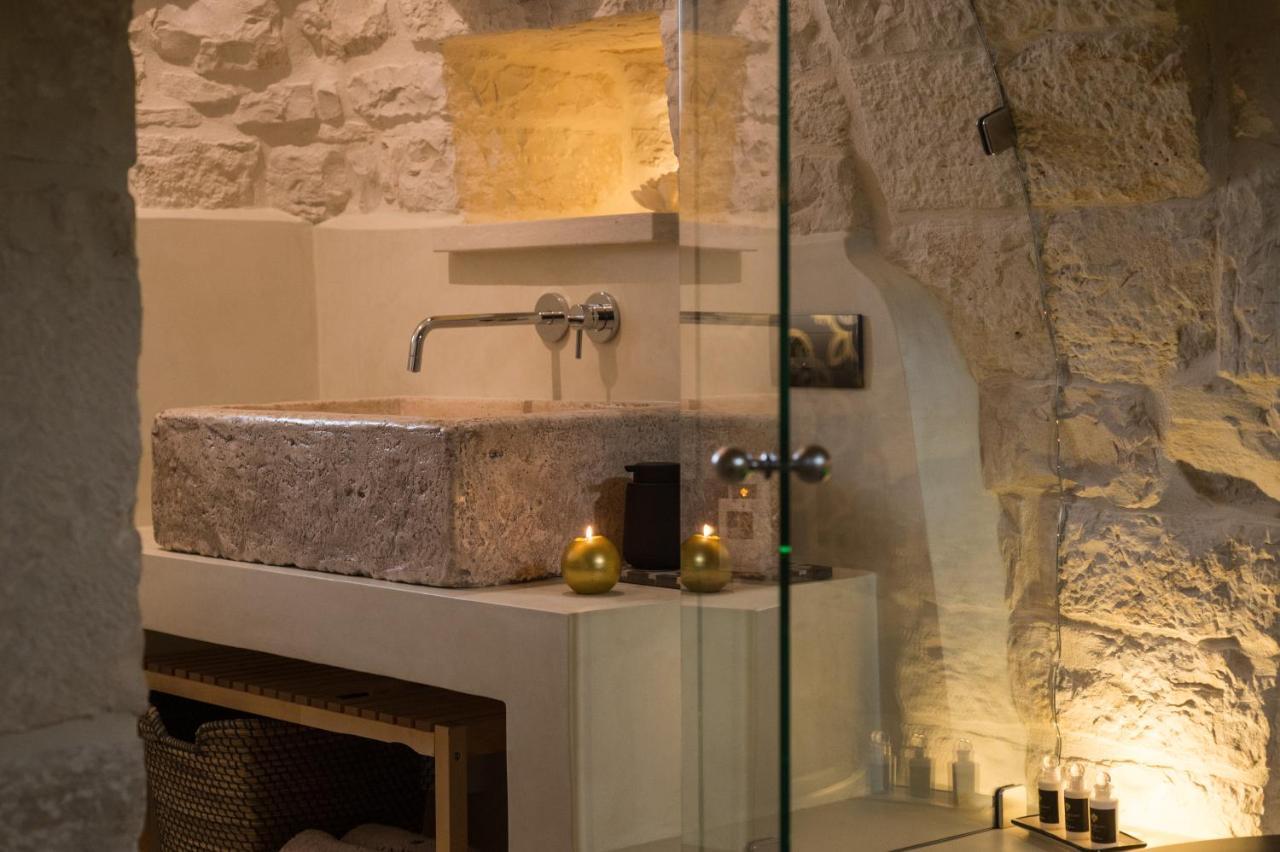 La Mandorla Luxury Trullo Bed & Breakfast อัลเบโรเบลโล ภายนอก รูปภาพ