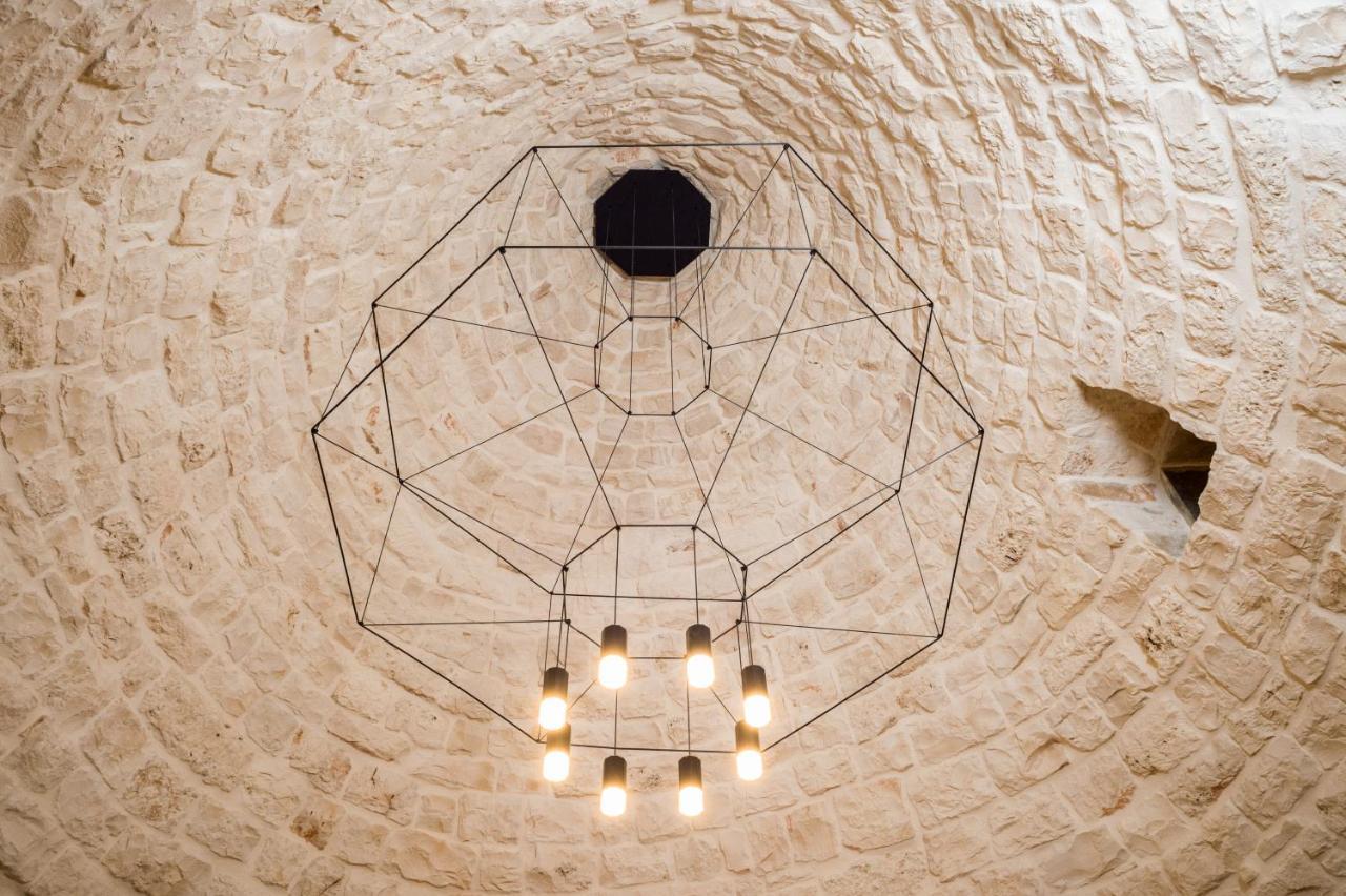 La Mandorla Luxury Trullo Bed & Breakfast อัลเบโรเบลโล ภายนอก รูปภาพ