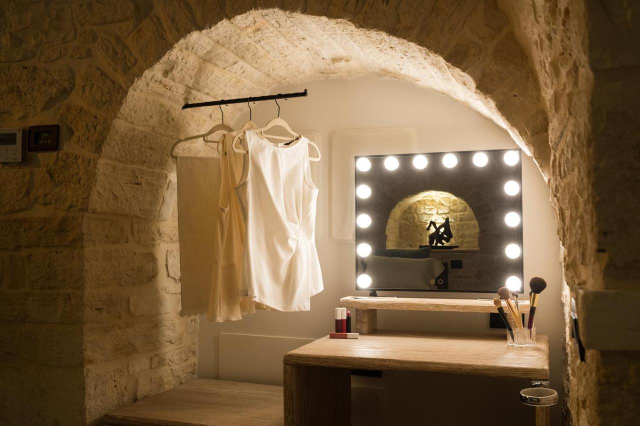 La Mandorla Luxury Trullo Bed & Breakfast อัลเบโรเบลโล ภายนอก รูปภาพ