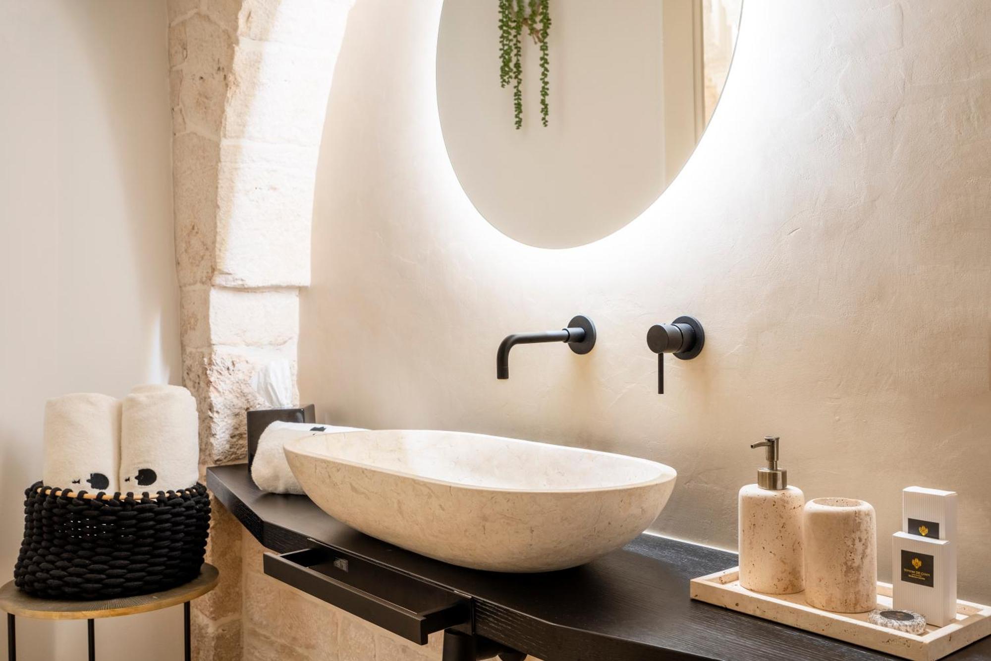 La Mandorla Luxury Trullo Bed & Breakfast อัลเบโรเบลโล ภายนอก รูปภาพ